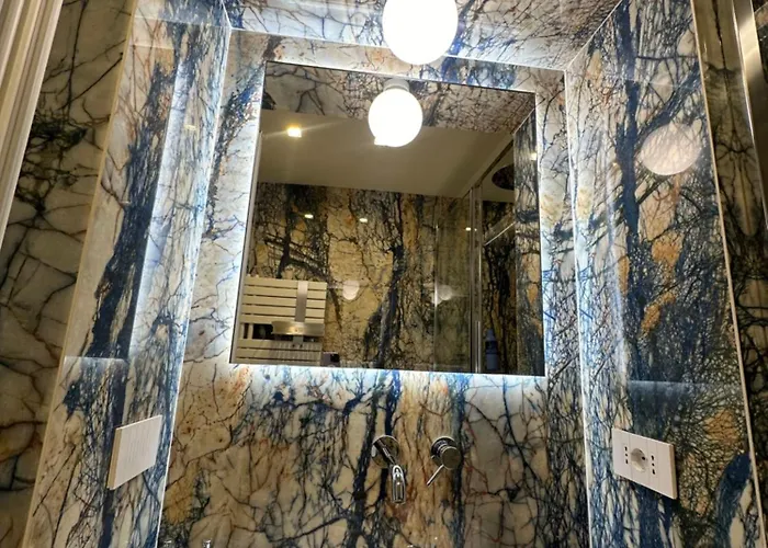 Private With Wi-Fi Milano City Near Duomo Atena